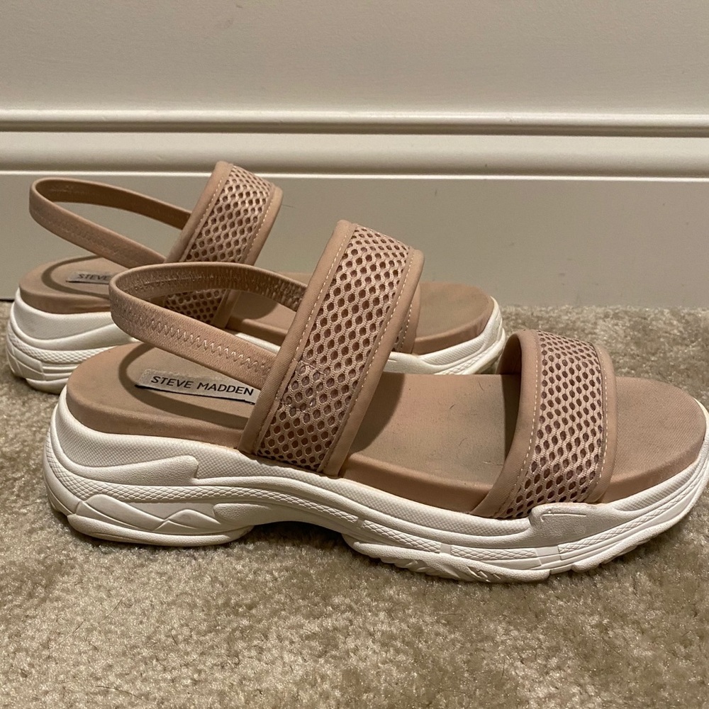 Women’s Steve Madden Chunky Sandals